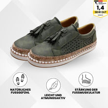 Lade das Bild in den Galerie-Viewer, OrthoKomfort – Ergonomische, rutschfeste & schmerzlindernde Schuhe