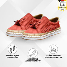 Lade das Bild in den Galerie-Viewer, OrthoKomfort – Ergonomische, rutschfeste & schmerzlindernde Schuhe