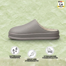 Lade das Bild in den Galerie-Viewer, FeelFree Slipper - ergonomische & rutschfeste Winterslipper