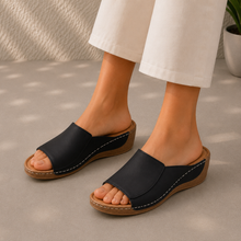 Lade das Bild in den Galerie-Viewer, VivaStep Sandalen - Anatomisch entlastende & rutschfeste Sandalen | Ergonomisches Design