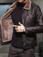 Load image into Gallery viewer, PrimeLeather – Exklusive Herren-Lederjacke für Herbst und Winter