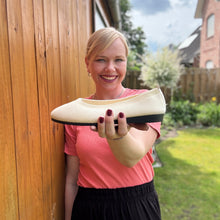 Lade das Bild in den Galerie-Viewer, Orthorinas - Gesunde &amp; rutschfeste Ballerinas für mehr Bewegung &amp; Gewichtsverlust