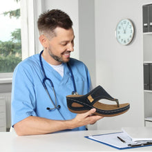 Lade das Bild in den Galerie-Viewer, VivaKomfort - ergonomische &amp; rutschfeste Sandalen zur Schmerzlinderung